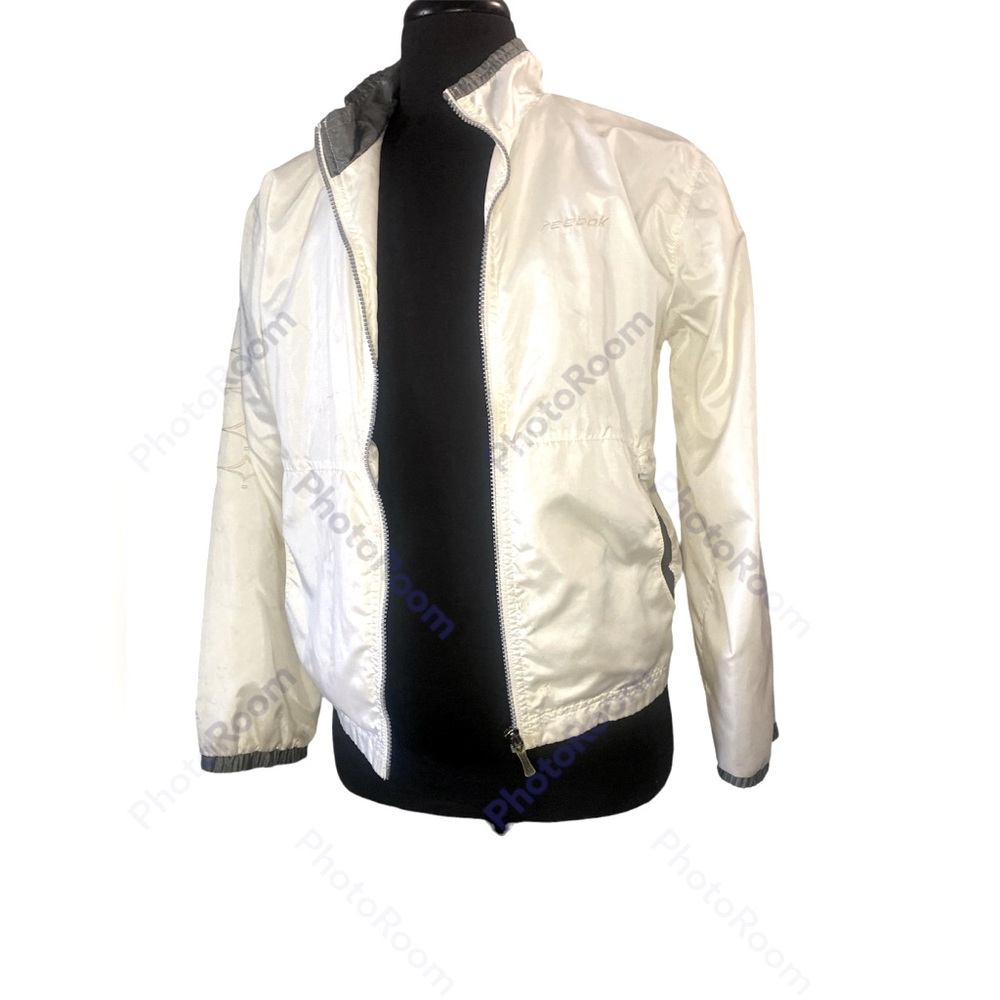 Retro Reebok Activewear White/Grey Lined Windbreaker EUC Nylon/Cotton. Sz Small